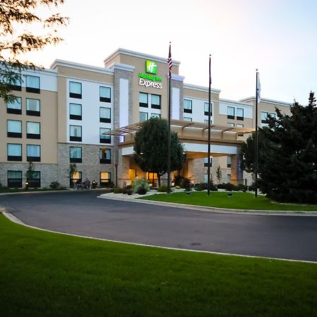 Holiday Inn Express Janesville-I-90 & Us Highway 14 By Ihg Екстериор снимка