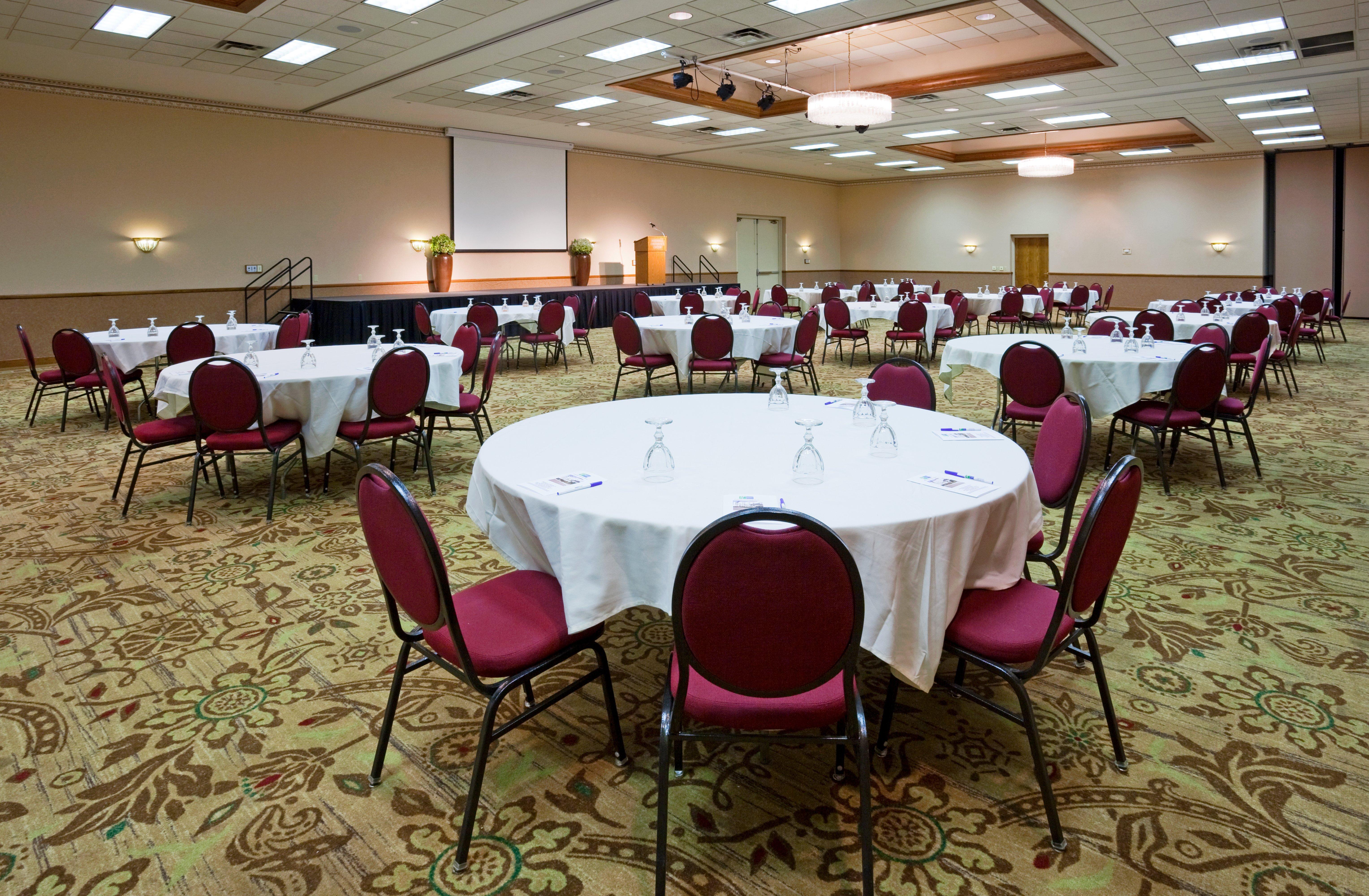 Holiday Inn Express Janesville-I-90 & Us Highway 14 By Ihg Екстериор снимка